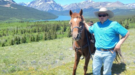 Summer &#8211; Horseback, Bear Creek Guest Ranch