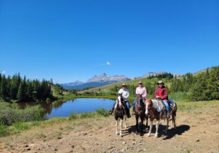 Summer &#8211; Horseback, Bear Creek Guest Ranch