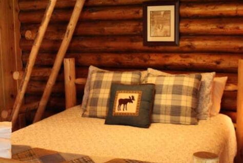 Cabins, Bear Creek Guest Ranch